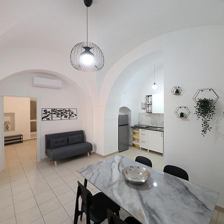 Appartamenti Via Del Muro Antico Sannicandro di Bari Dış mekan fotoğraf